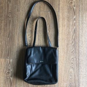 Matt & Nat vegan black bag